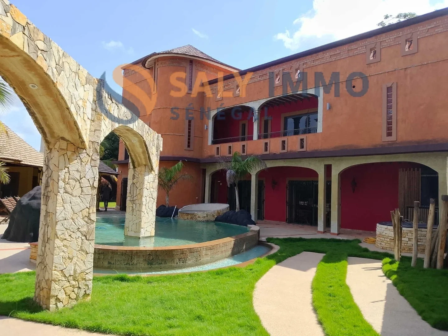1 - vente villa vue mer ngaparou thiès sénégal