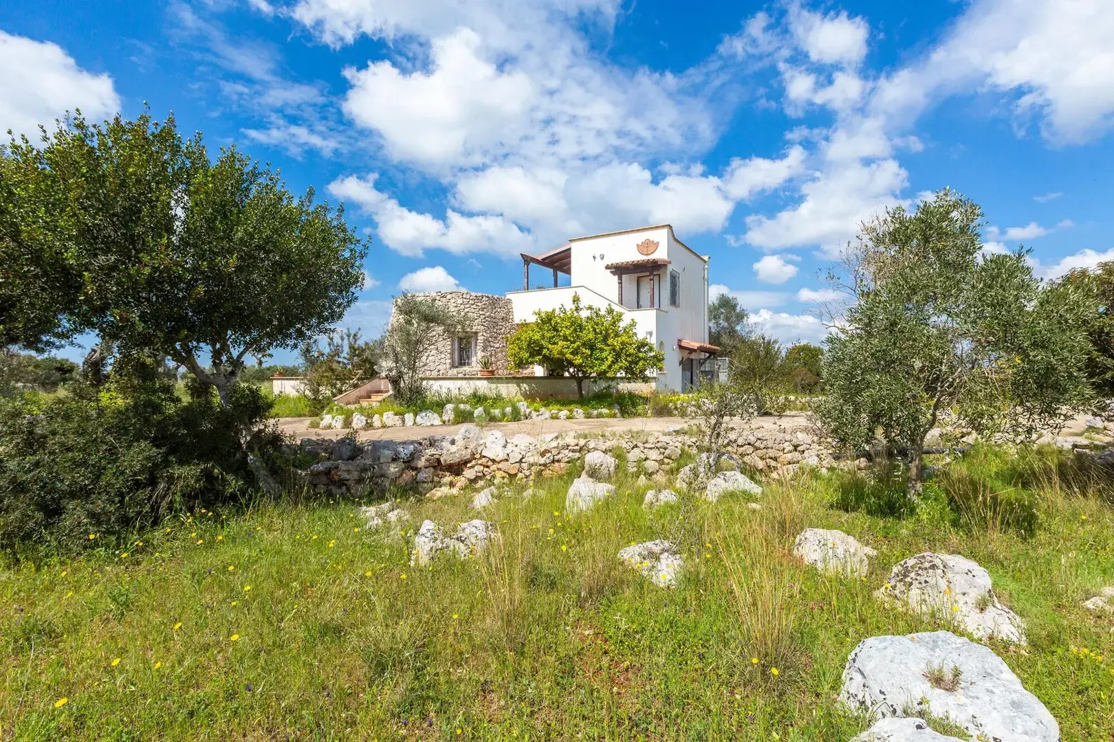1 - venda casa vista de mar salve apulia itália