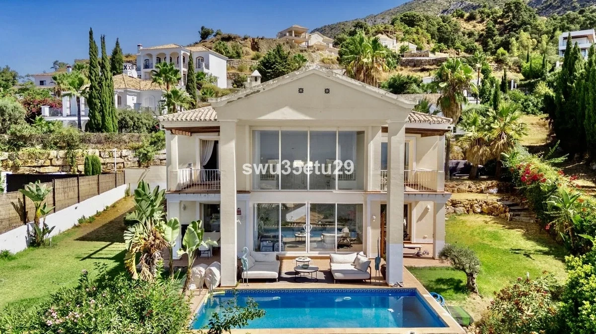 1 - house for sale in istan andalusia spain