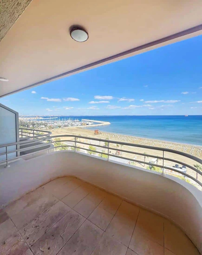 2 - venta apartamento frente al mar larnaca lárnaca chipre