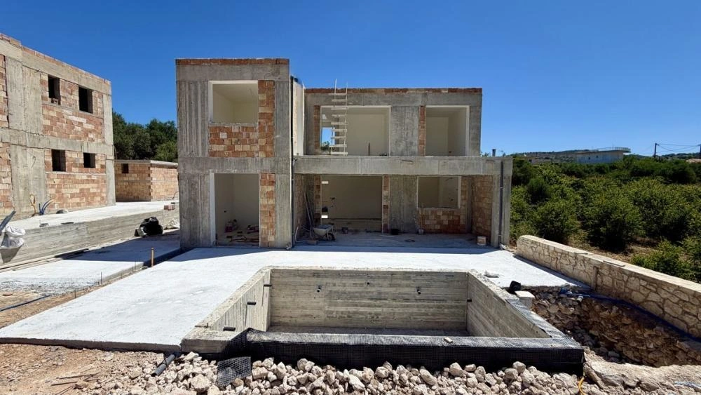 2 - house for sale in néo chorió crete greece