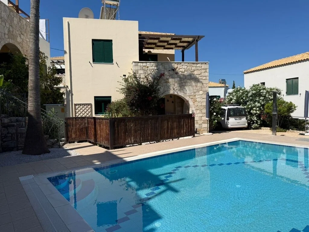 2 - verkoop appartement uitzicht op zee aspro crete griekenland