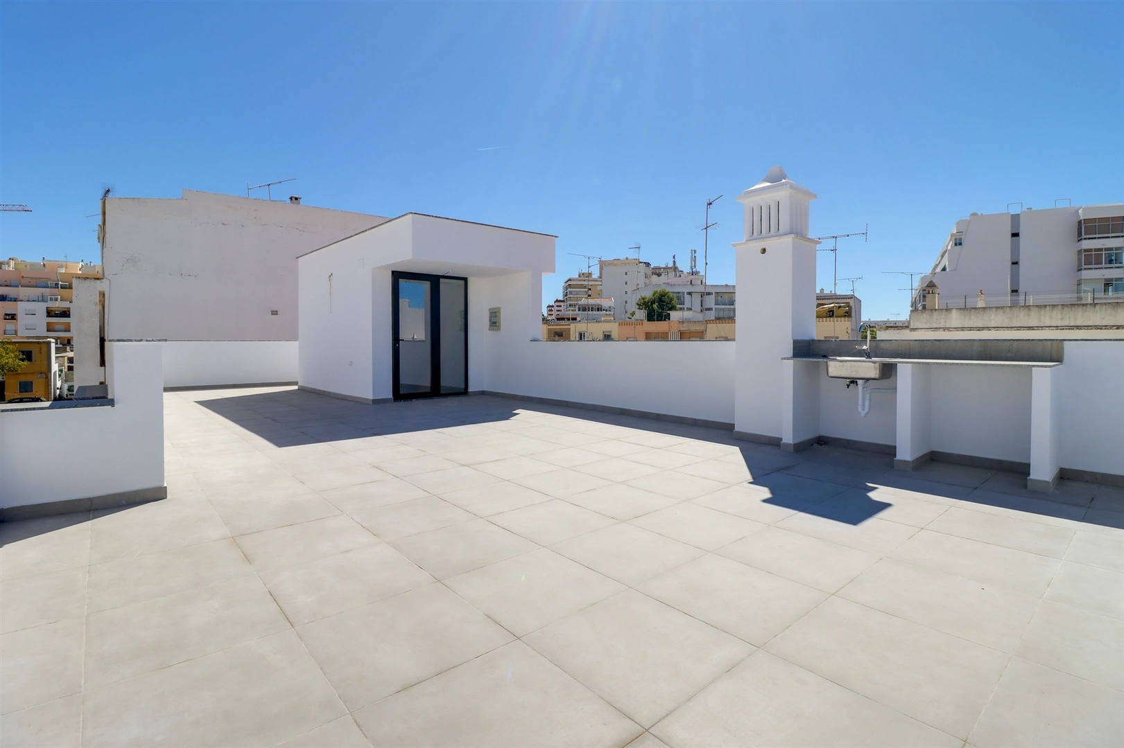1 - verkoop huis faro algarve portugal