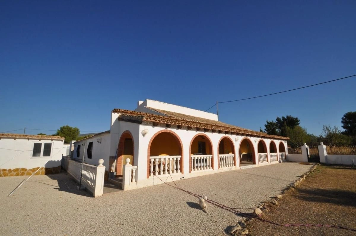 2 - vente villa pinoso communauté valencienne espagne