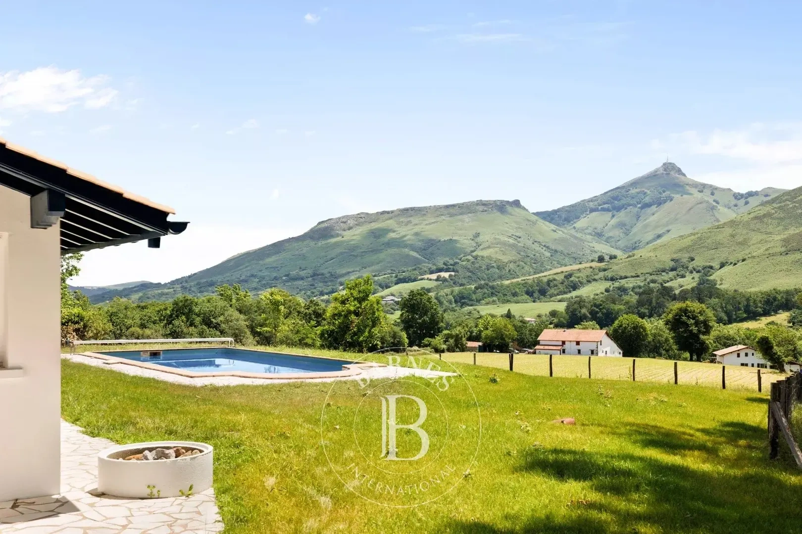 2 - vente maison urrugne - côte basque pyrénées-atlantiques - côte basque france