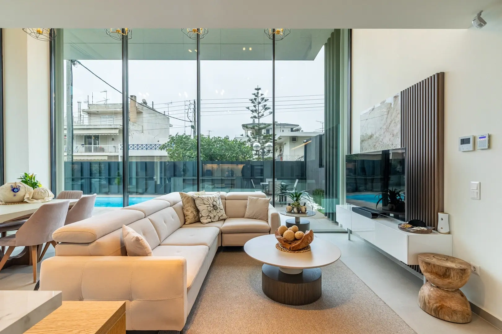 2 - apartment for sale in voula attica greece
