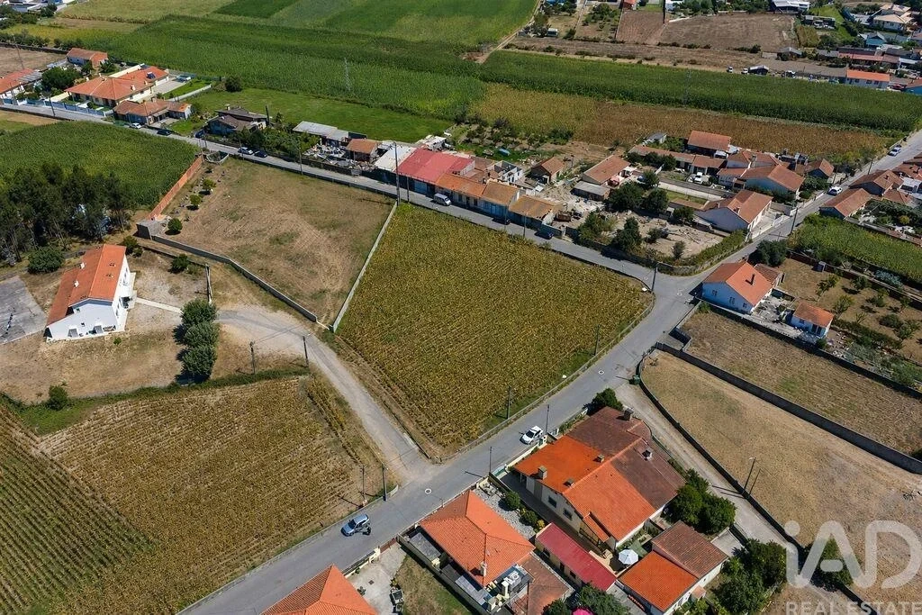2 - venta terreno válega región centro portugal