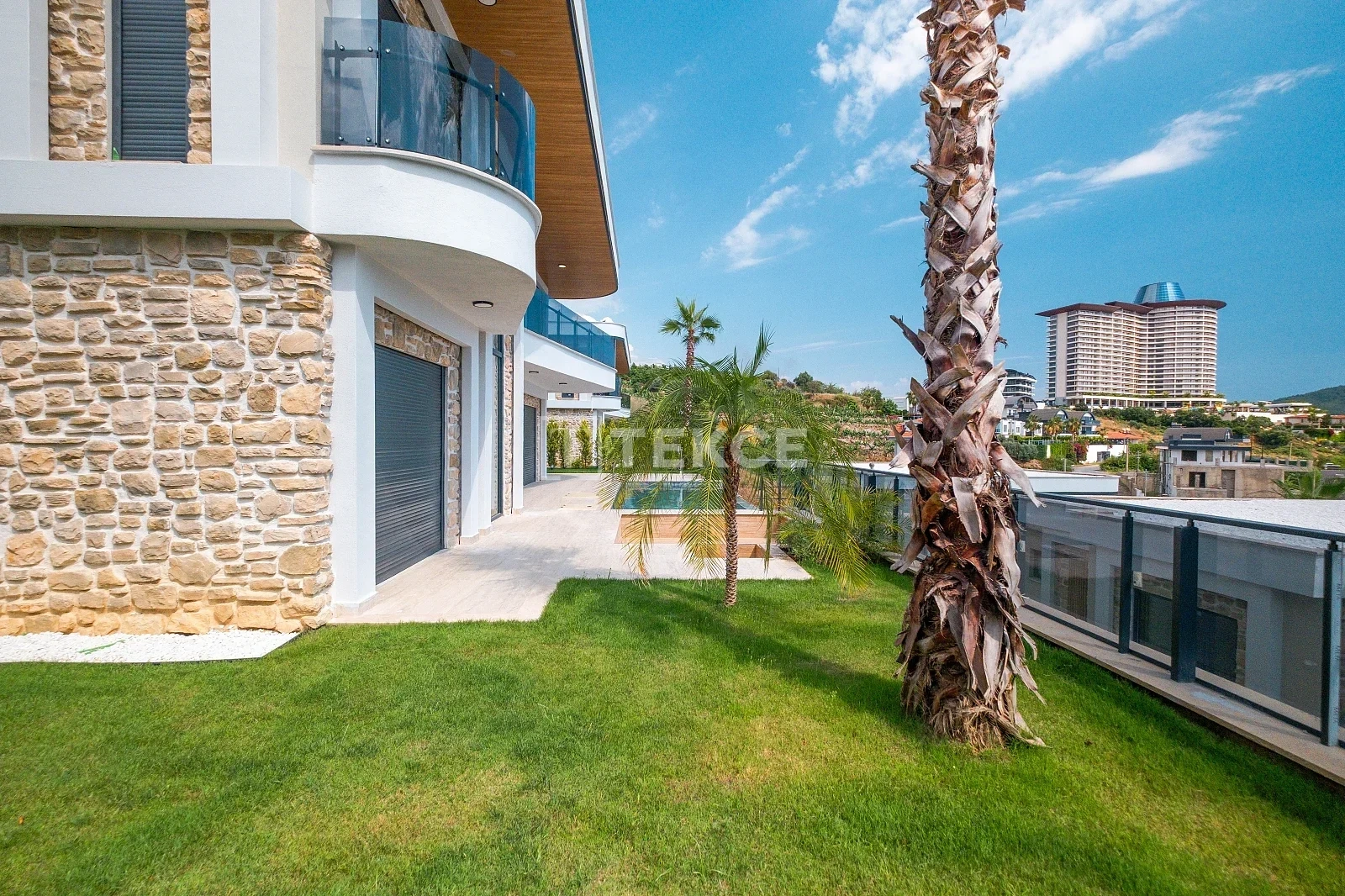 2 - verkoop villa uitzicht op zee alanya antalya turkije