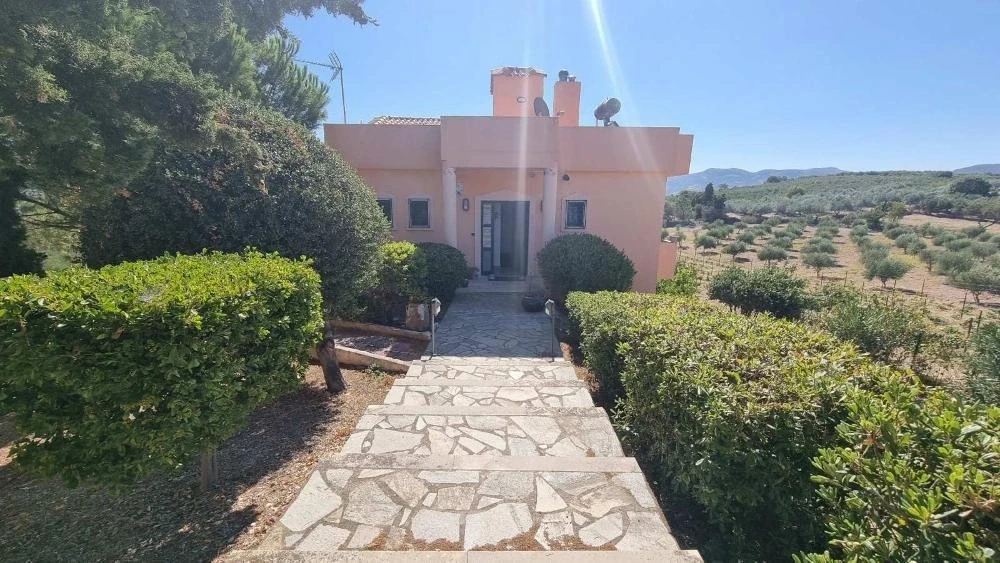 2 - house for sale in dafnés crete greece