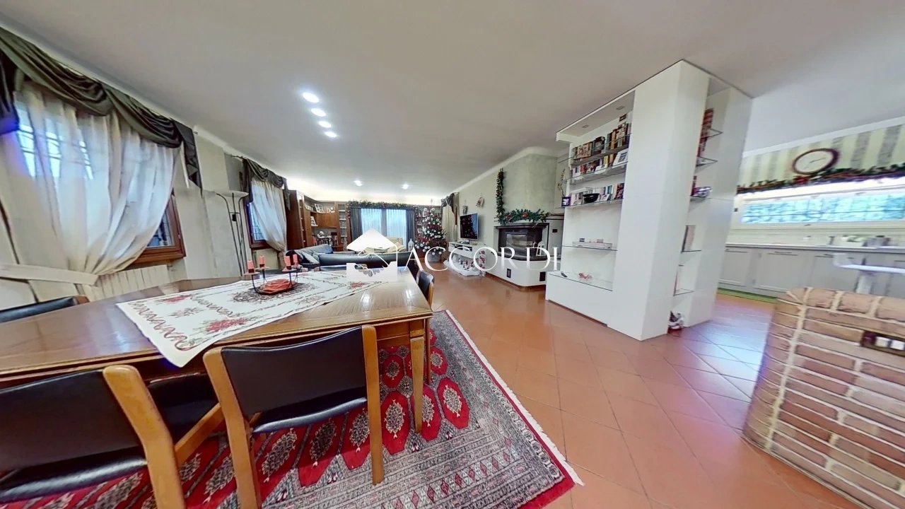 2 - venta casa montebelluna véneto italia