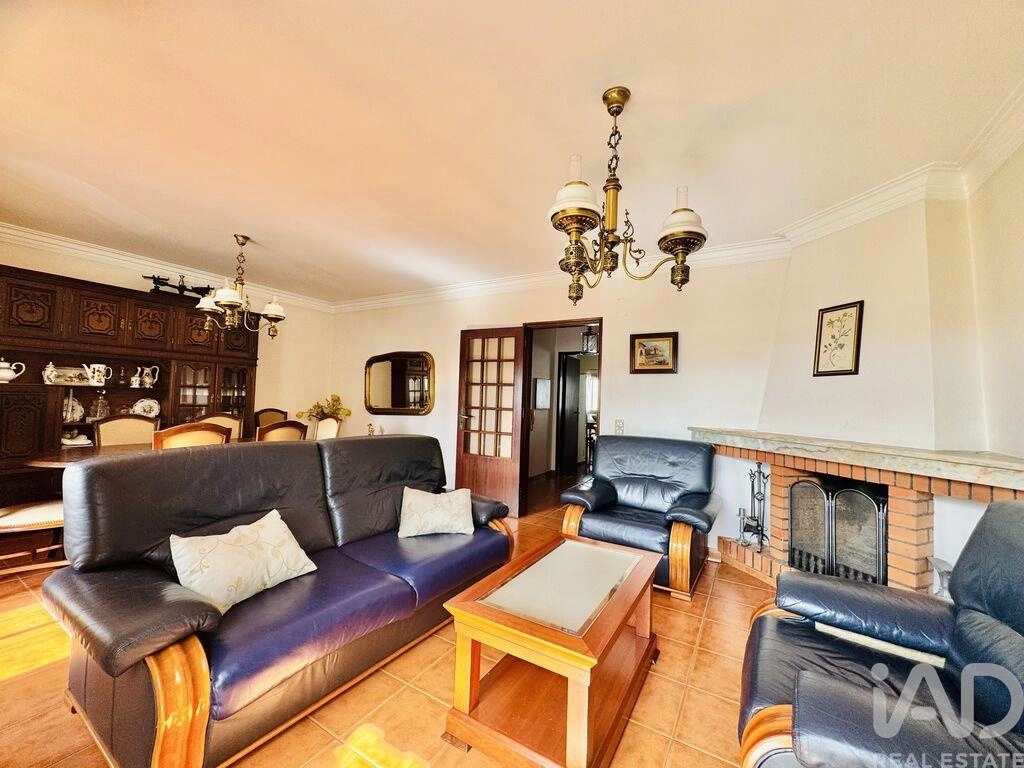 2 - villa for sale in barreiro lisbon region portugal