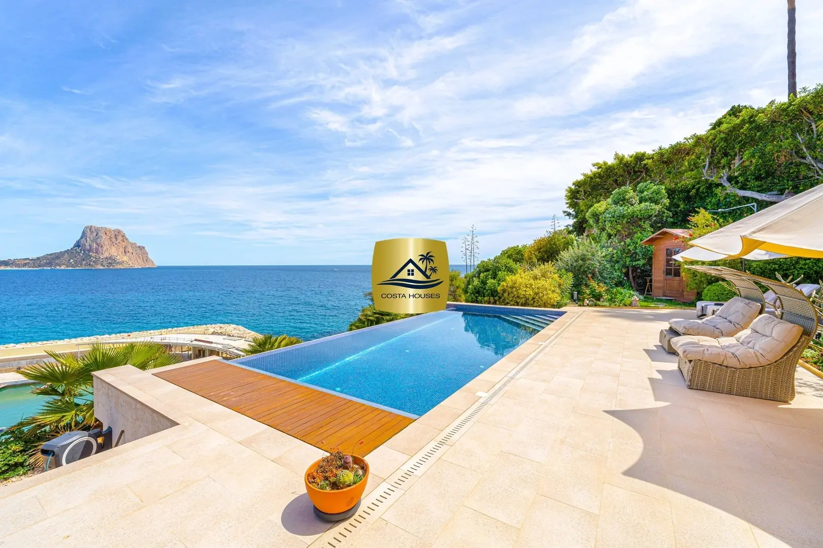 1 - vente maison pieds dans l'eau calpe - costa blanca communauté valencienne espagne
