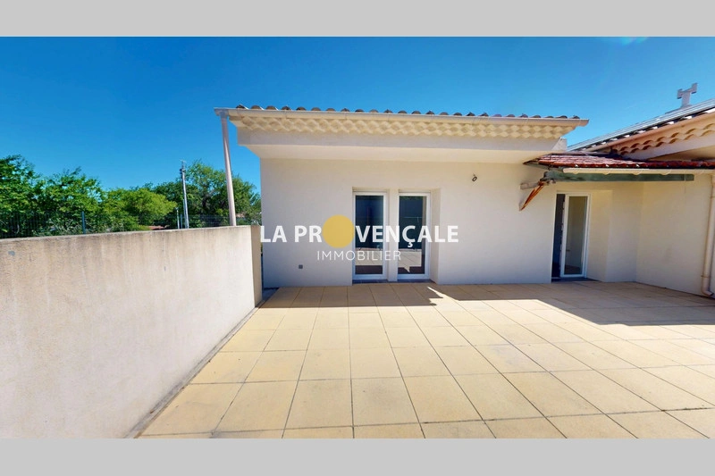 2 - house for sale in gréasque bouches-du-rhône france