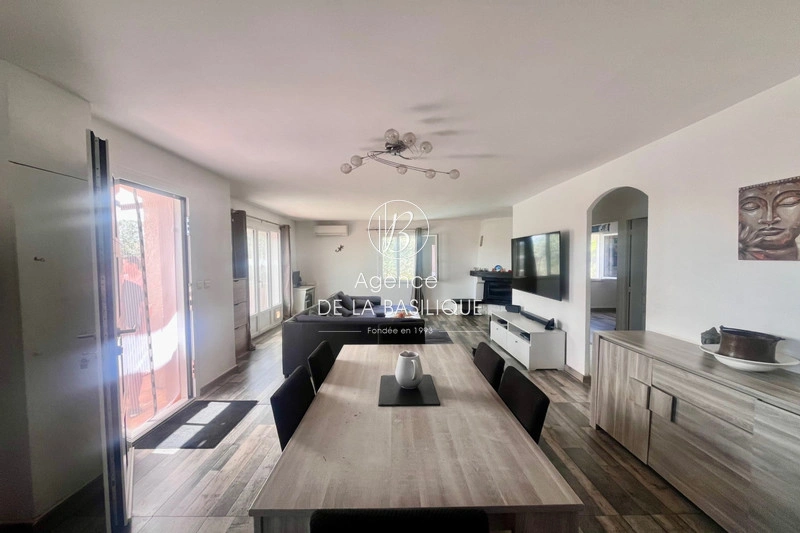 2 - venta casa seillons-source-d'argens var francia