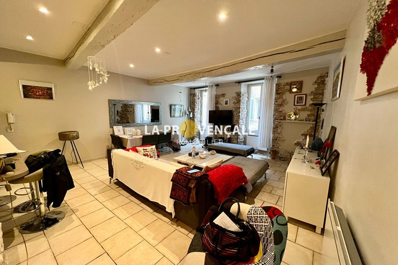 1 - venta apartamento saint-maximin gard francia
