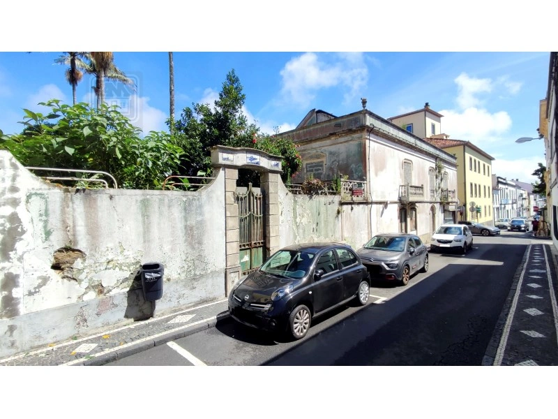 2 - house for sale in ponta delgada the azores portugal