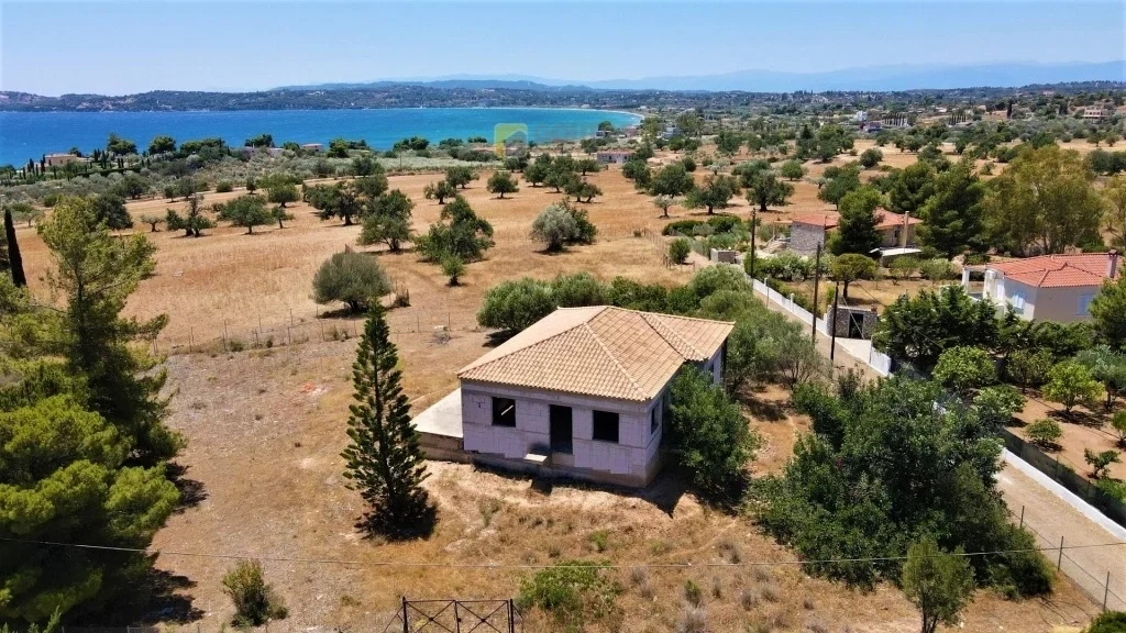 2 - venta casa vista al mar petrothalassa peloponeso grecia