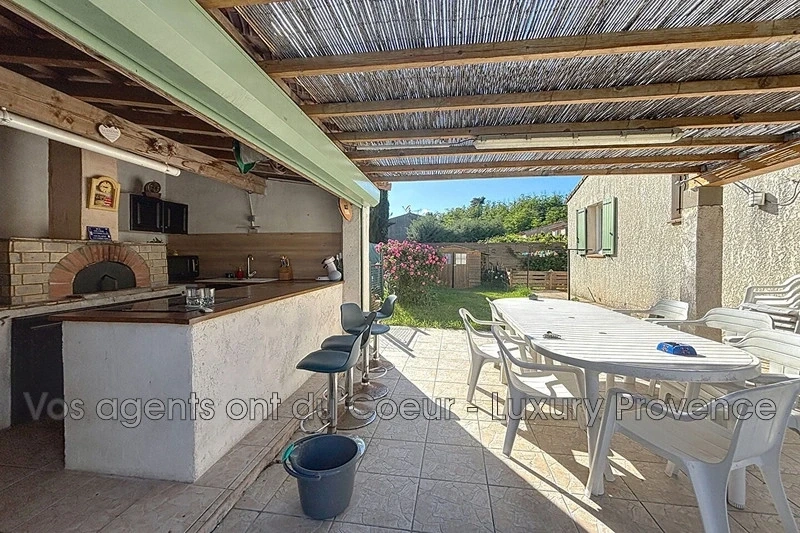 2 - vendita casa gardanne bocche del rodano francia