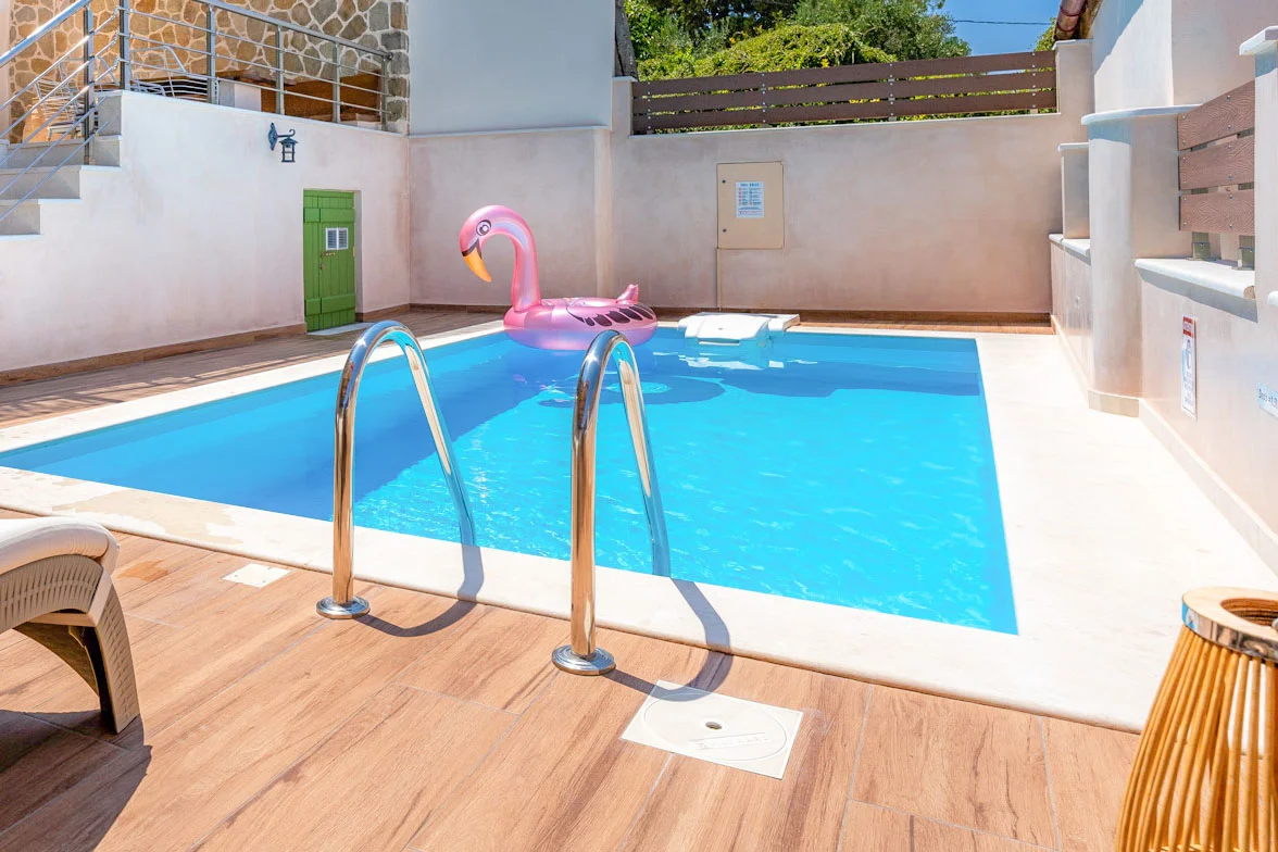2 - house for sale in siteía crete greece