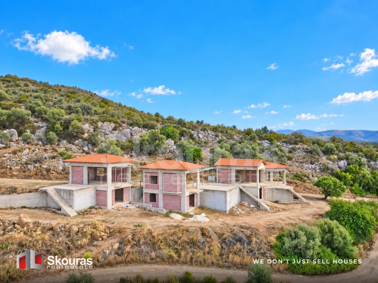2 - vente maison vue mer vivári péloponnèse grèce