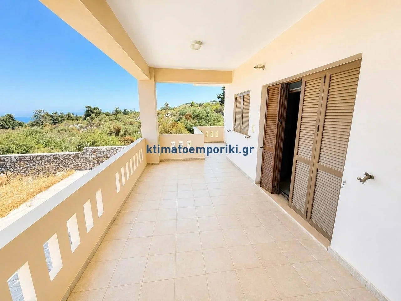1 - sea view apartment for sale in kefalás crete greece