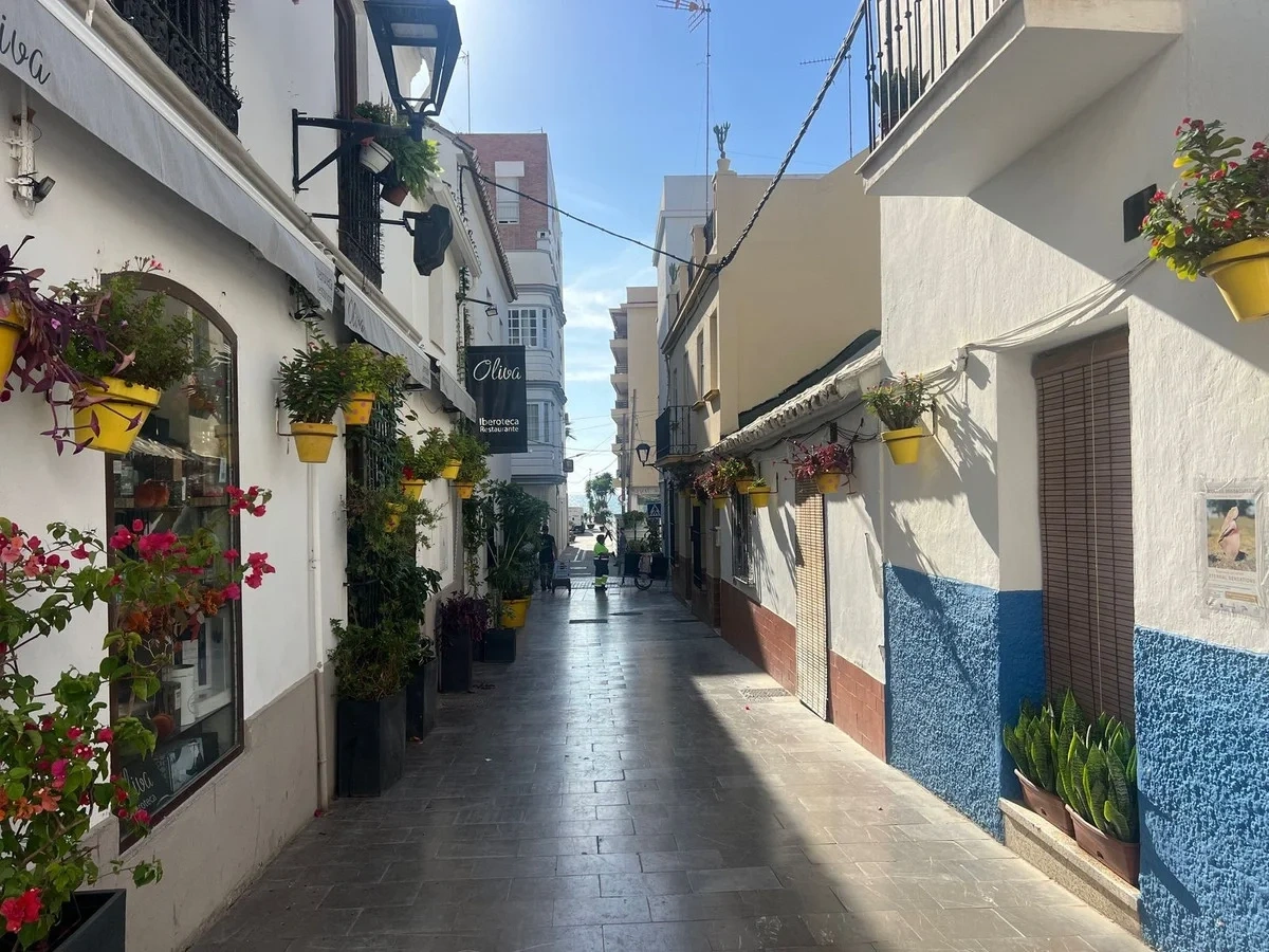 2 - verkauf grundstück strandpromenade estepona - costa del sol andalusien spanien