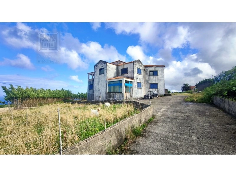 2 - venda casa vista de mar cedros os açores portugal