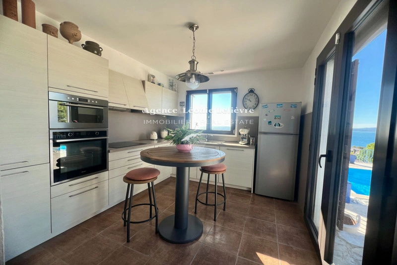 2 - vente maison vue mer les issambres var france