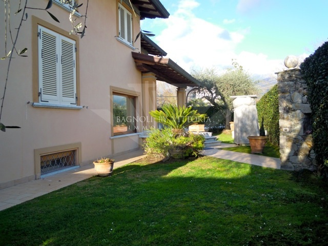 1 - verkoop huis pietrasanta tuscany italië