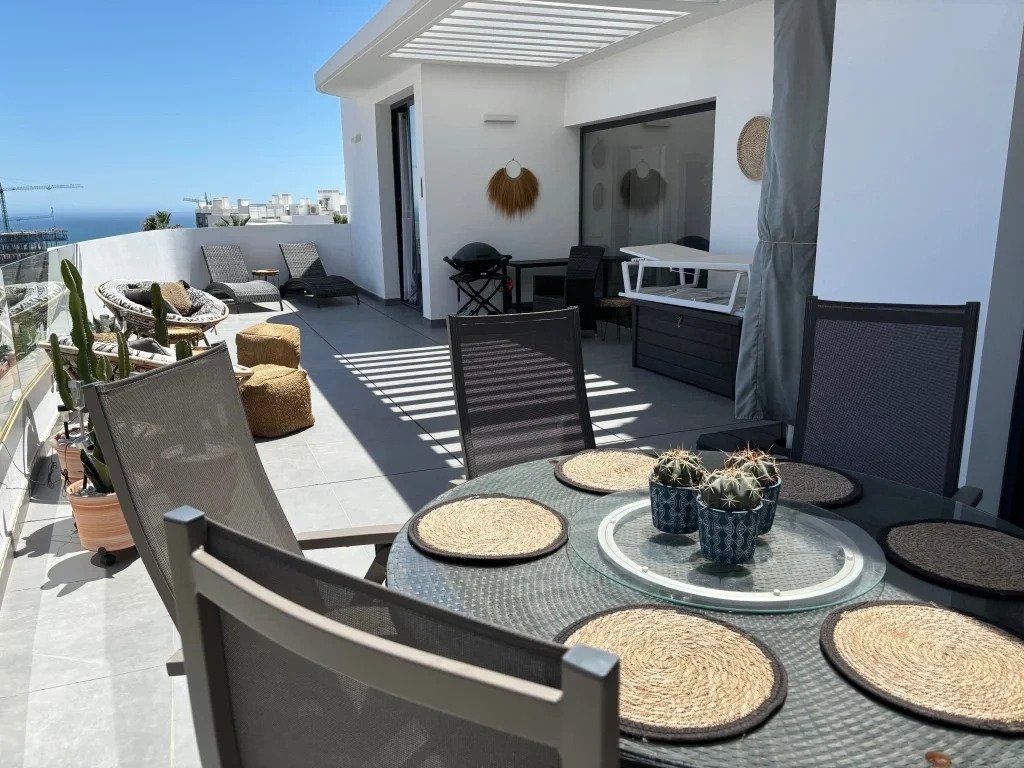 2 - venta apartamento el higueron andalucía españa