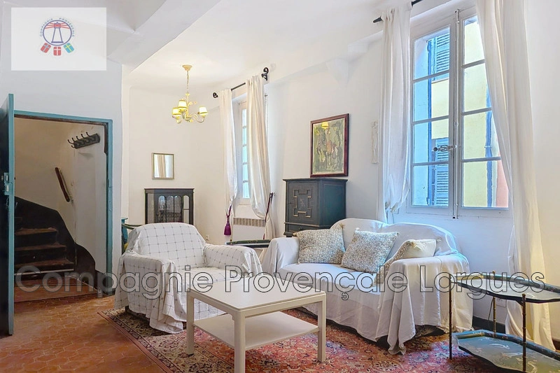 2 - vente appartement cotignac var france