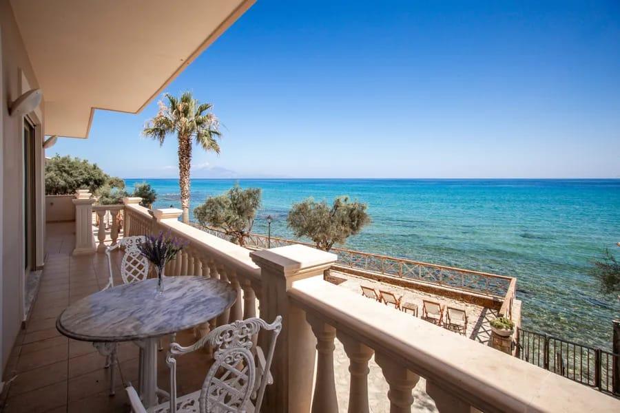 1 - waterfront house for sale in akrotíri south aegean greece