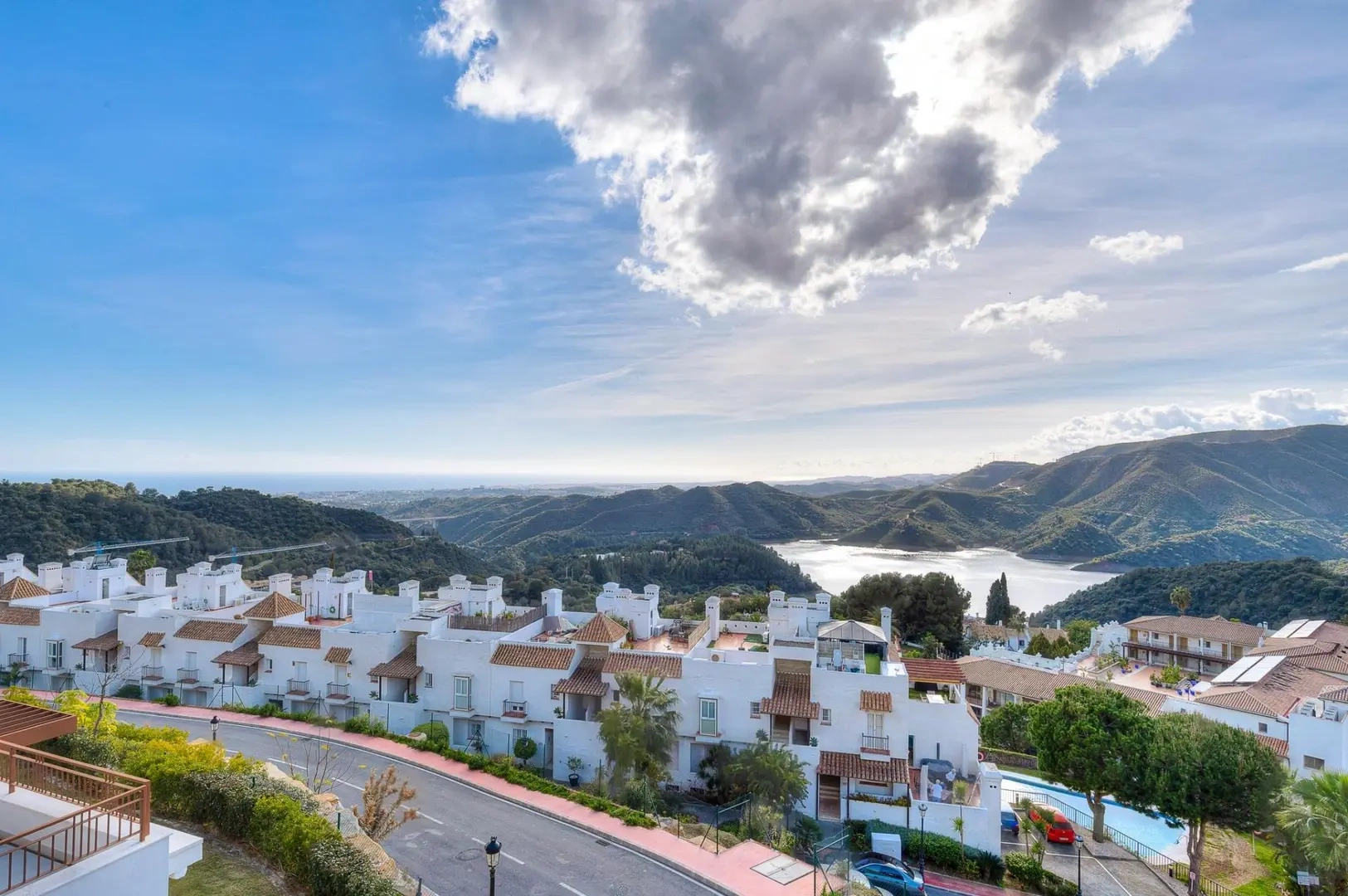 2 - verkoop appartement uitzicht op zee istan andalusië spanje