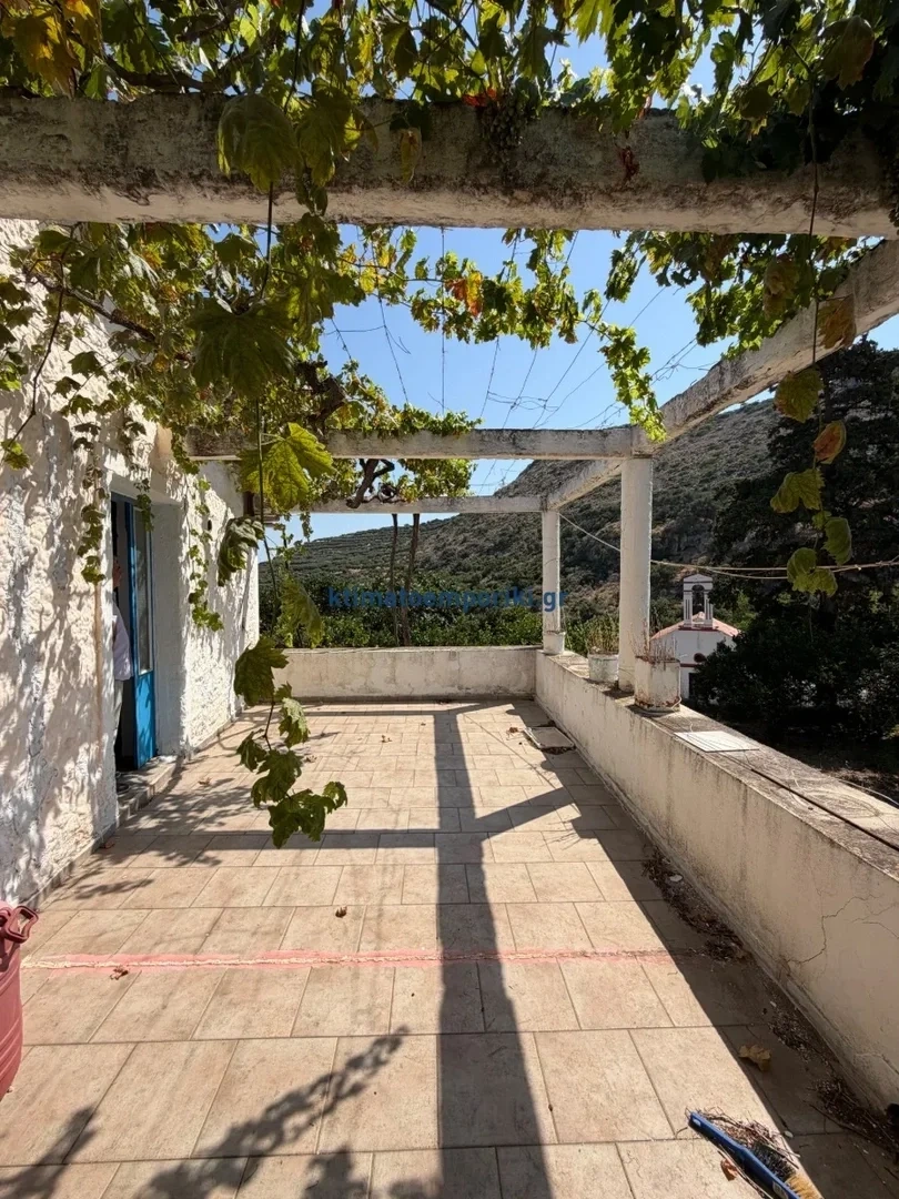1 - sea view house for sale in drapaniás crete greece