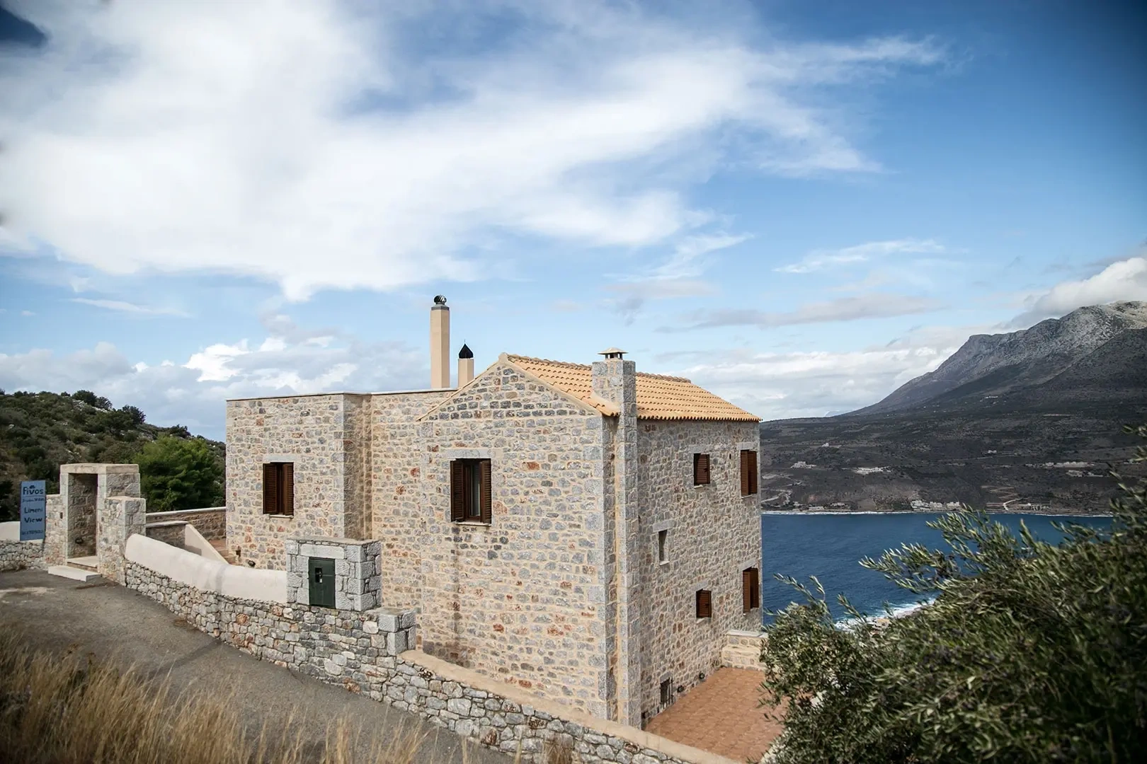 2 - venta casa areópoli peloponeso grecia