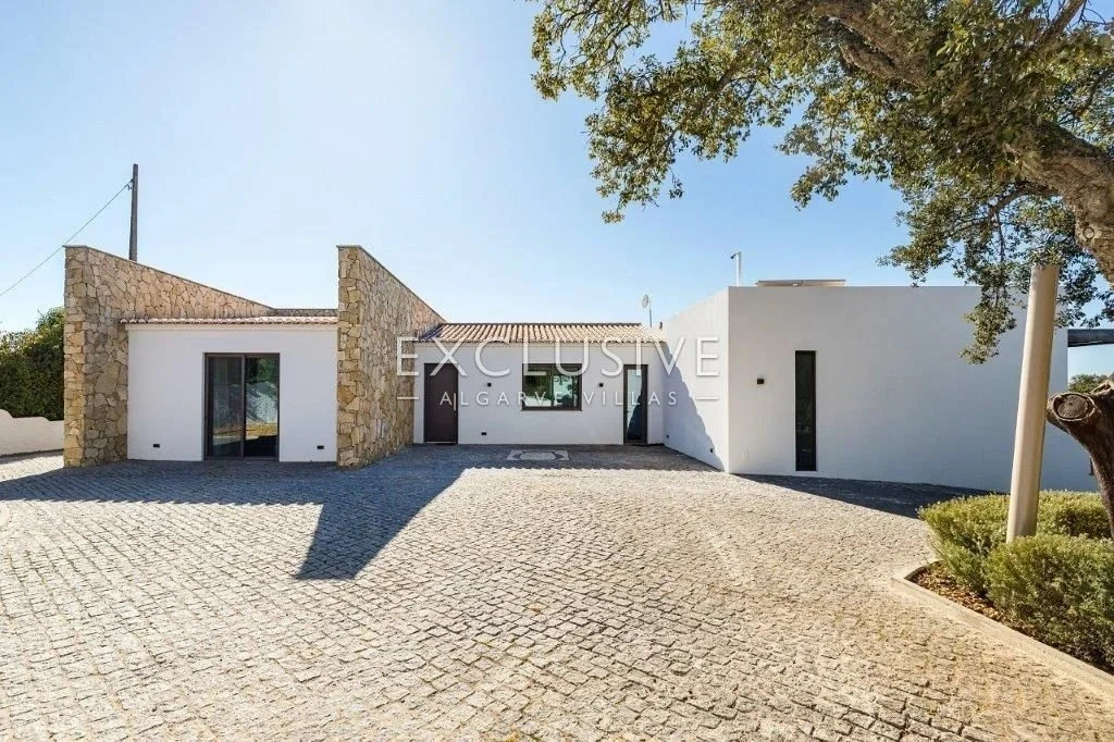 1 - villa for sale in lagoa algarve portugal