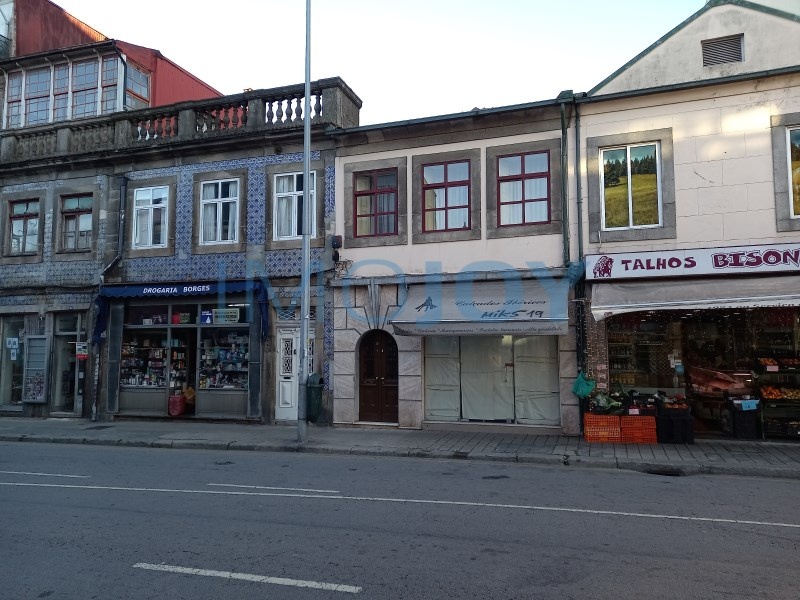 2 - vente immeuble porto région nord portugal