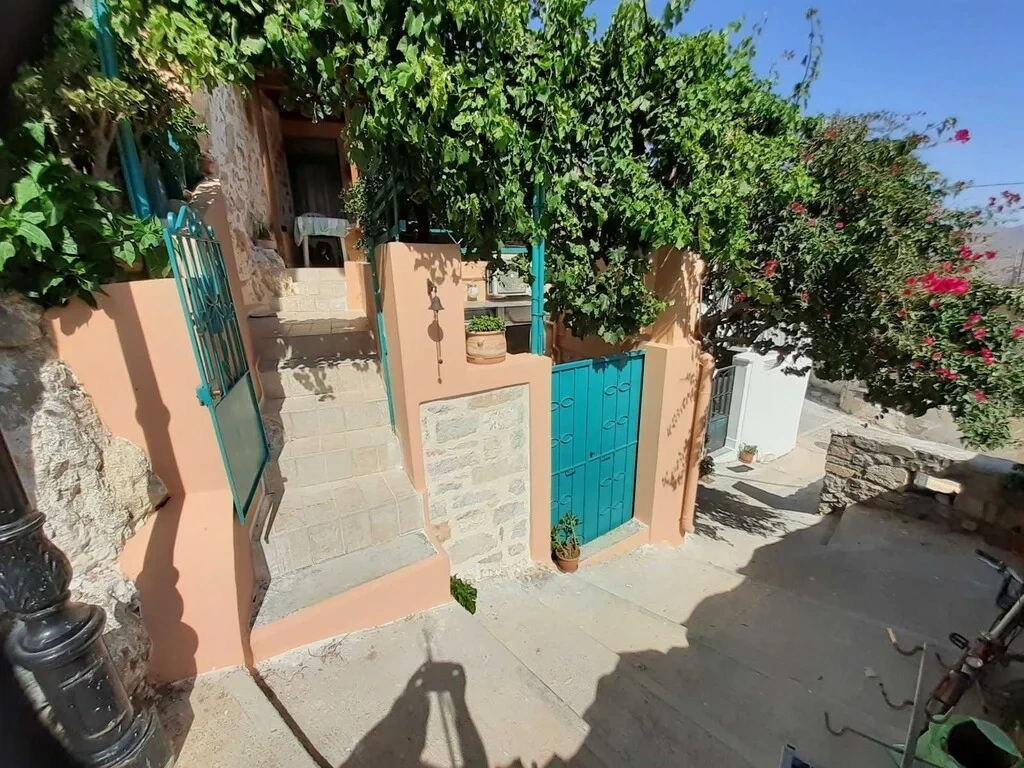 1 - venda casa vrýses creta grécia