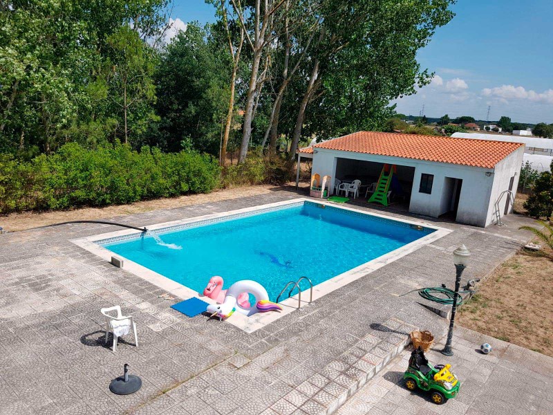 2 - house for sale in samora correia alentejo portugal