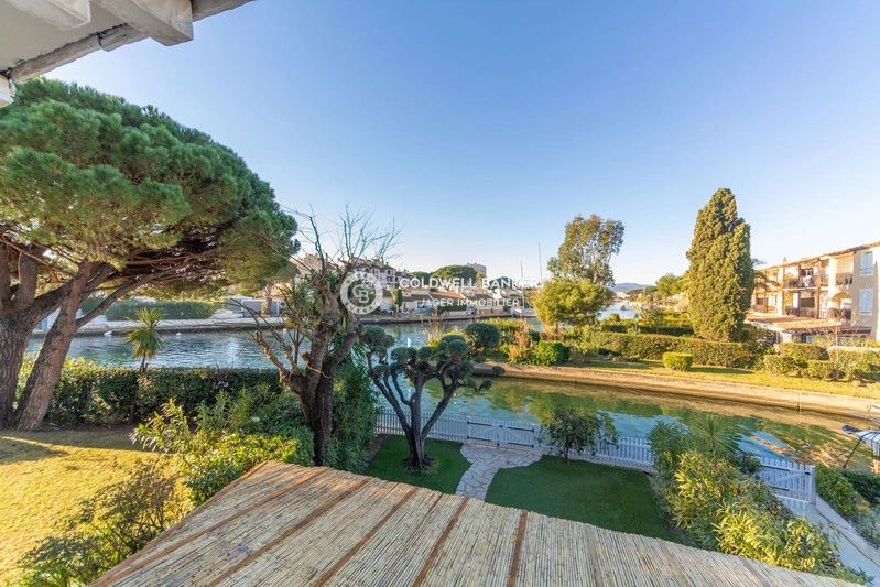 2 - vente maison plage à pied port grimaud var france