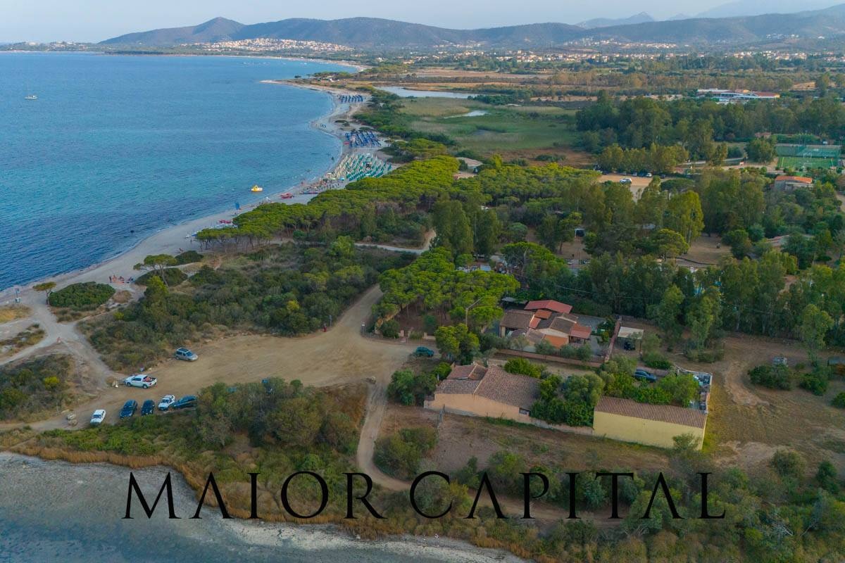 1 - verkoop huis aan het water budoni sardinia italië