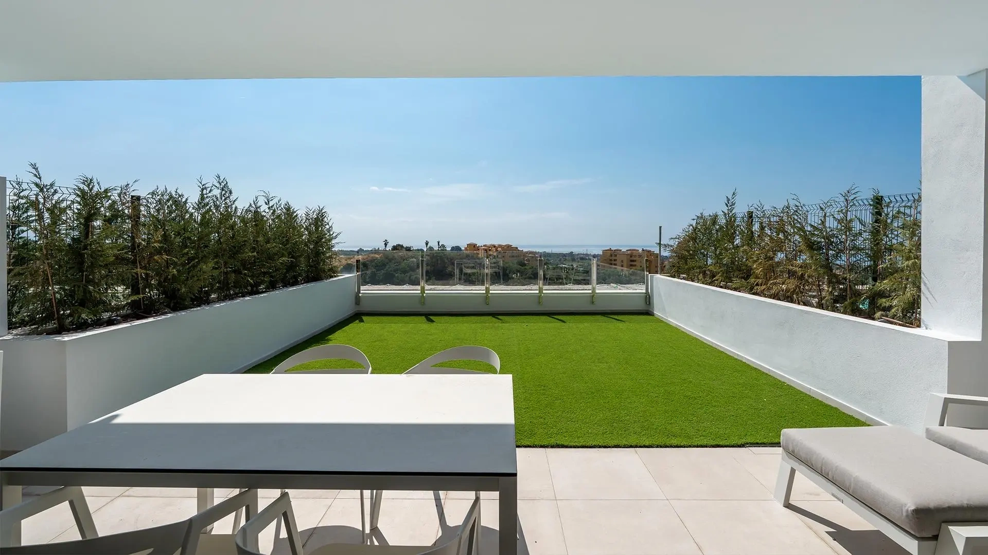 2 - venda apartamento vista de mar estepona - costa del sol andaluzia espanha