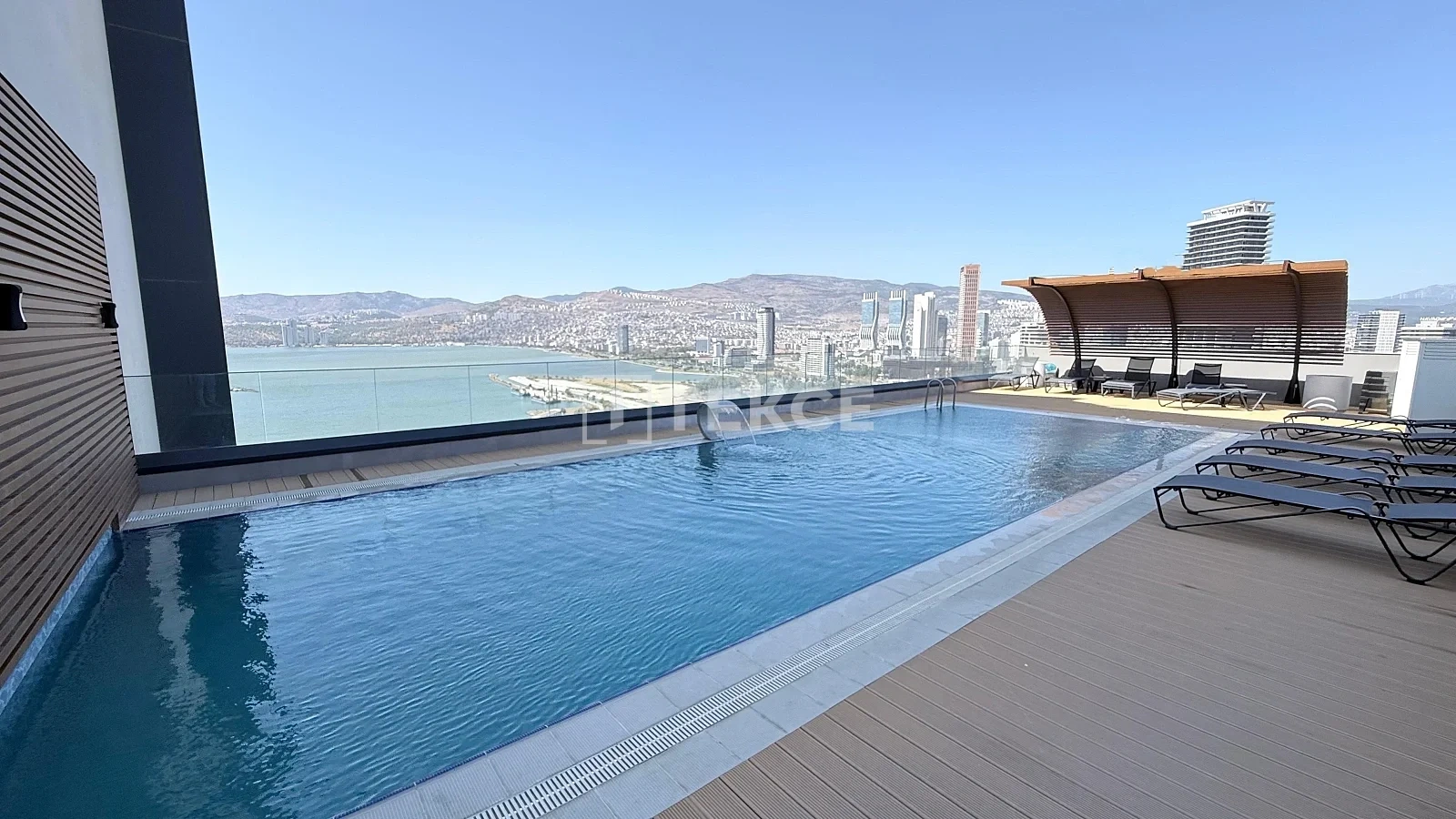1 - verkoop appartement uitzicht op zee konak i̇zmir turkije