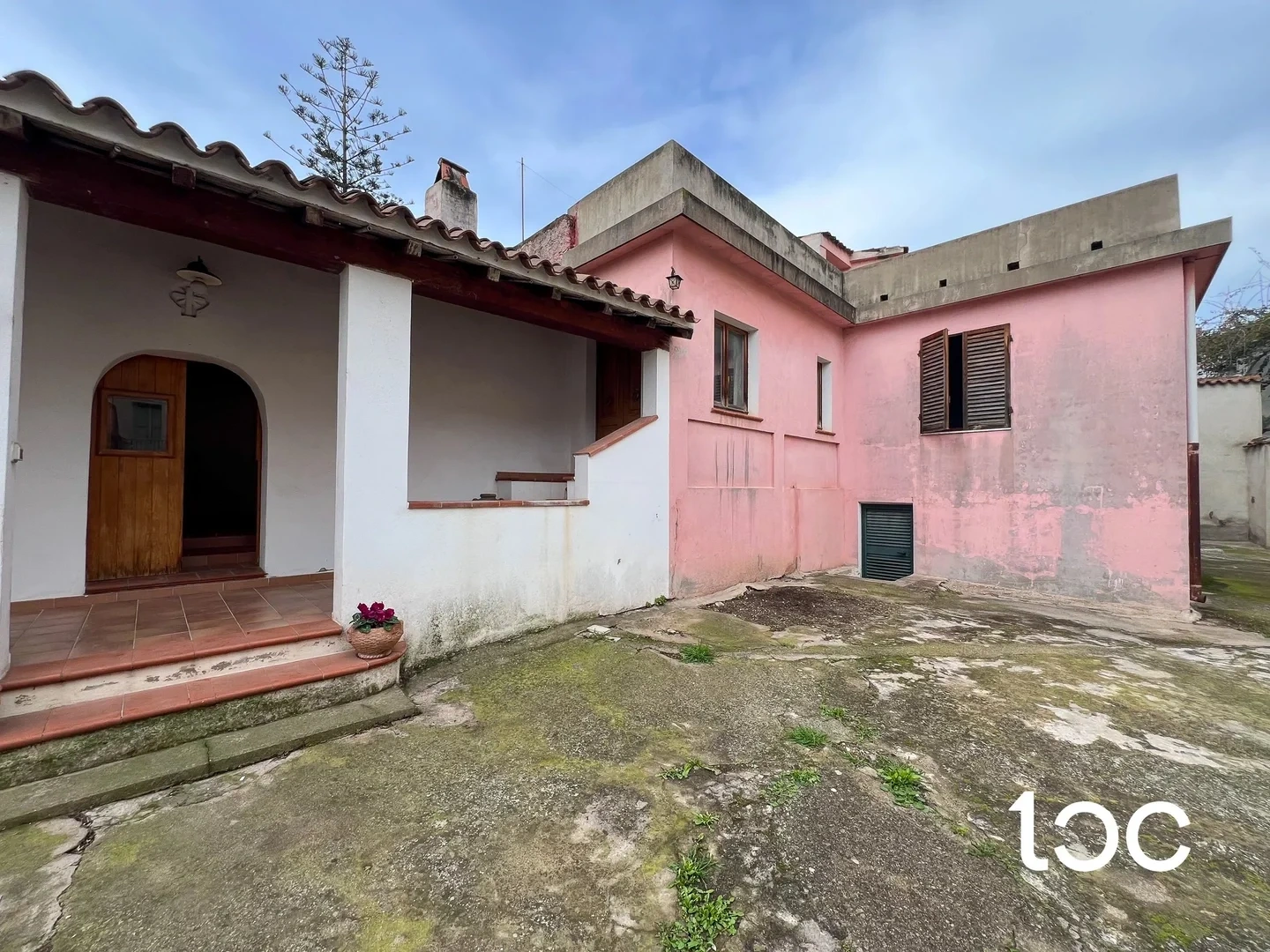 2 - house for sale in orosei sardinia italy