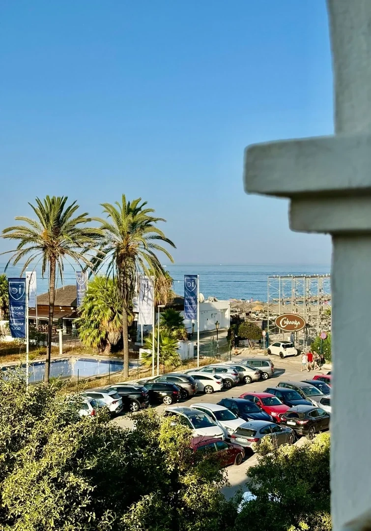 2 - vendita appartamento fronte mare la duquesa andalusia spagna
