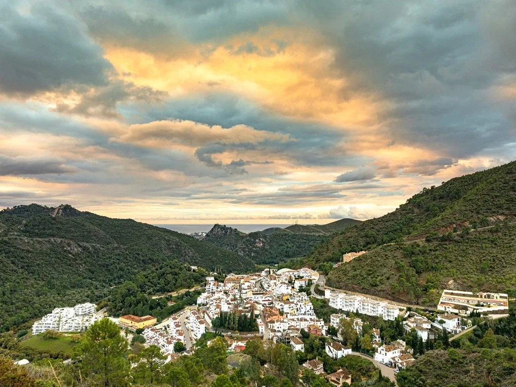 1 - apartment for sale in benahavis - costa del sol andalusia spain