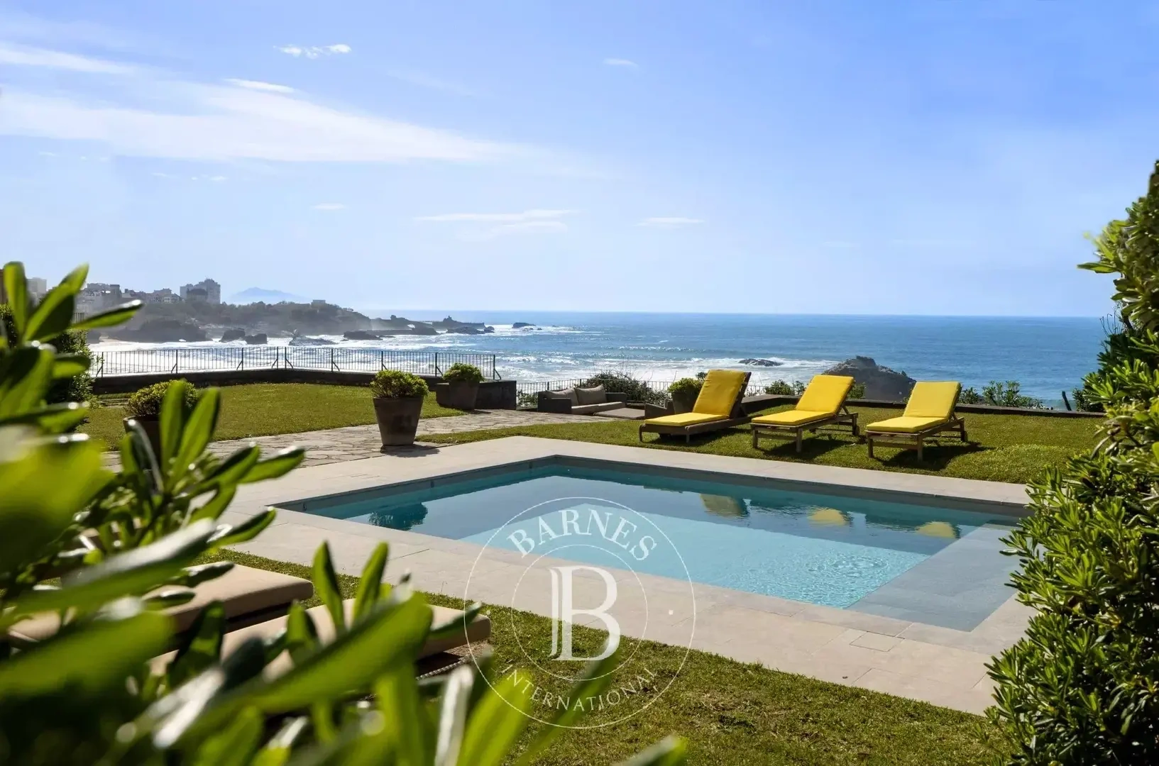 2 - sea view apartment for sale in biarritz - côte basque pyrénées-atlantiques - côte basque france