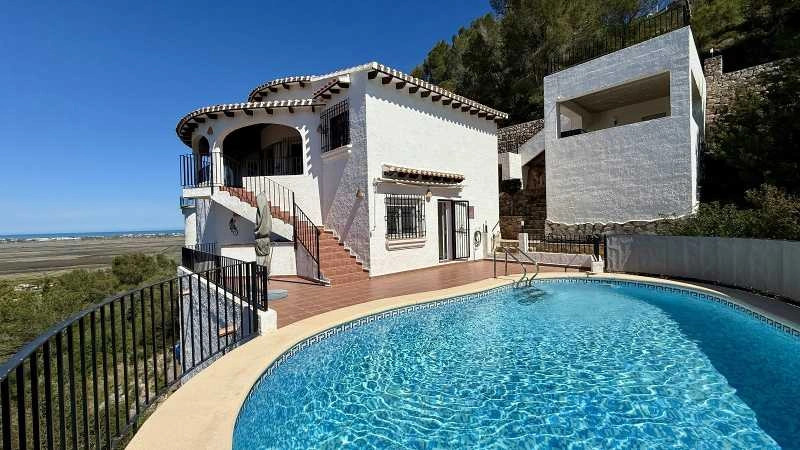 Maison vue mer de 1 020 m²