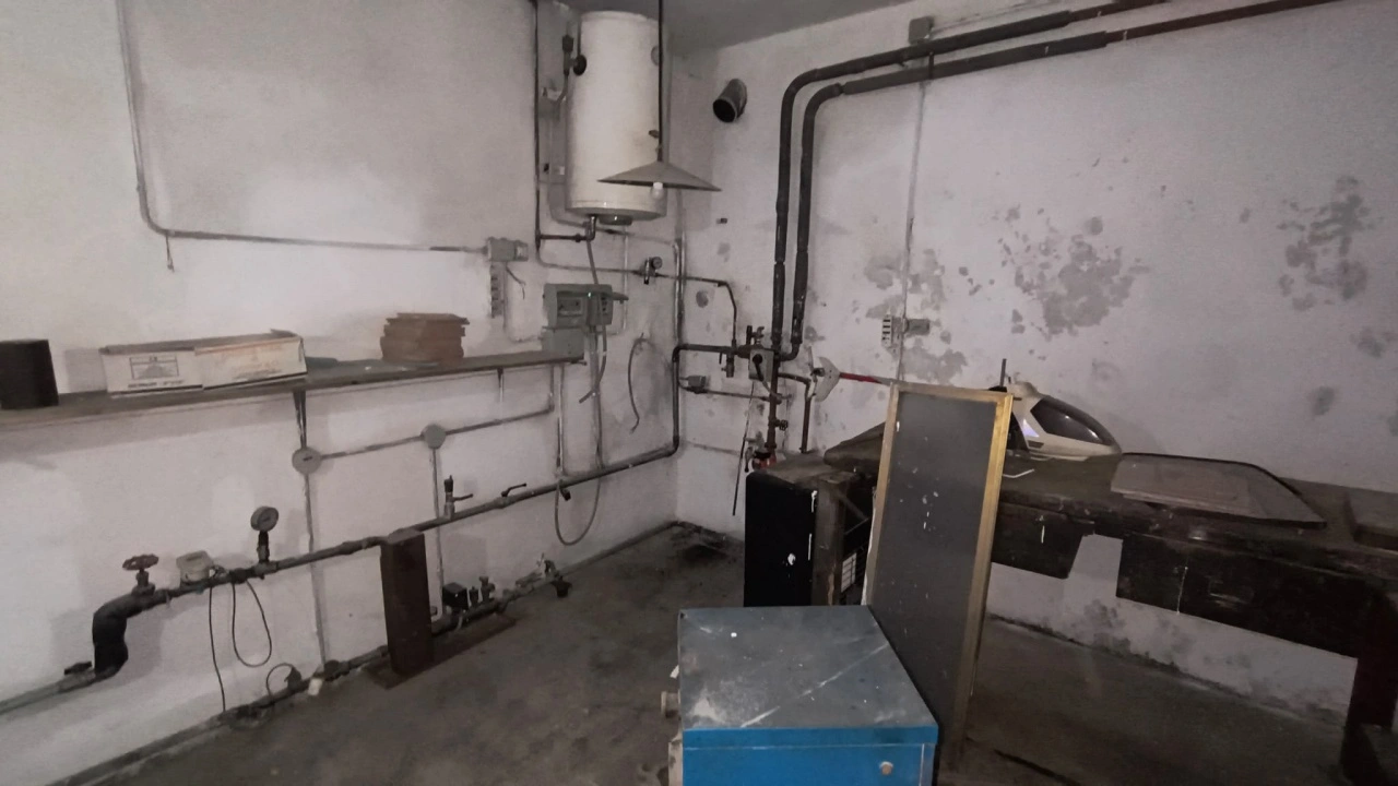 2 - venta casa santa fiora toscana italia