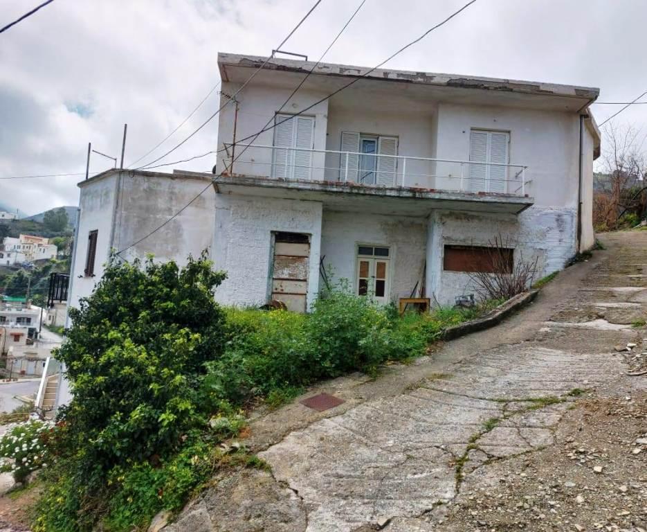 1 - venda casa mésa moulianá creta grécia